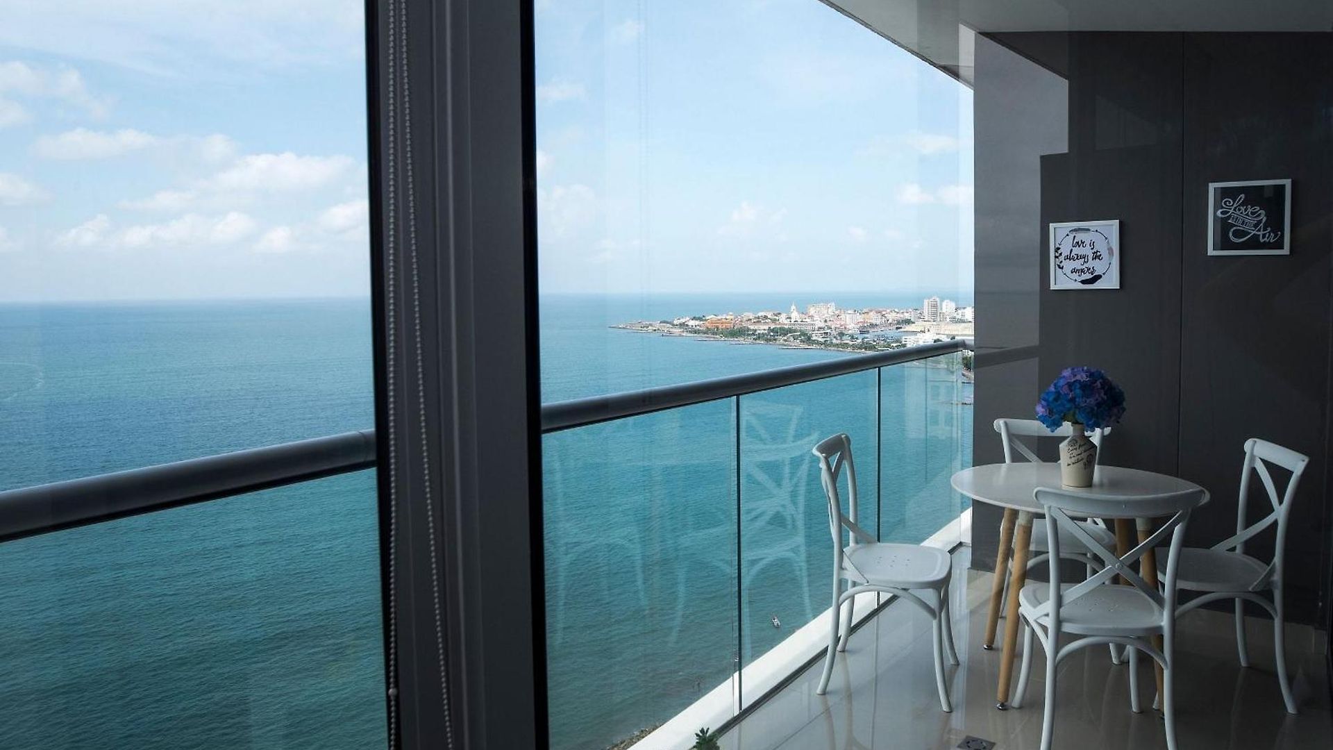 Espectacular Apto 1 Hab En Bocagrande - 2504 Apartamento